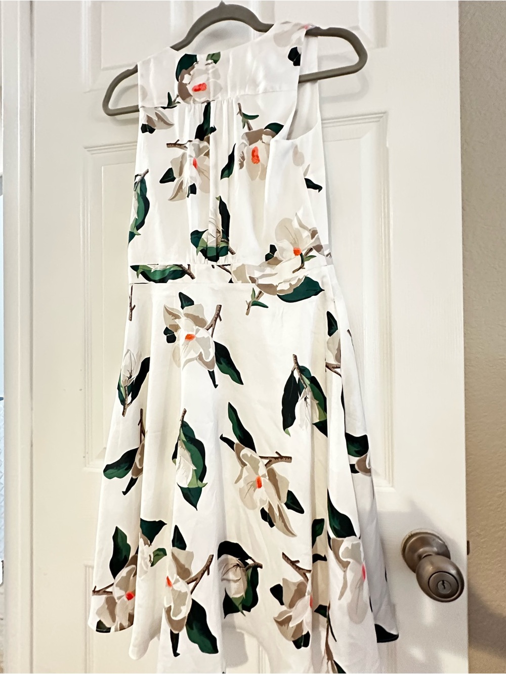 Banana Republic Magnolia Floral Fit & Flare Dress Size 2 - Picture 7 of 9